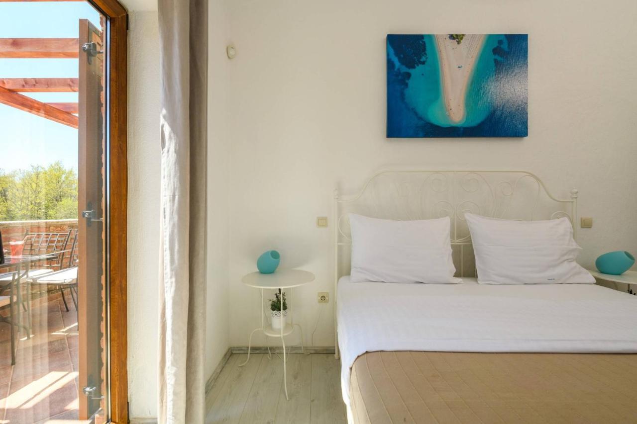 Paradis Villa Stone Queen With Heated Pool Butkovici  Ngoại thất bức ảnh